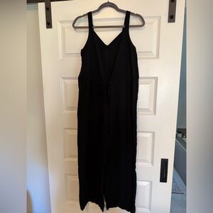 Black Sleeveless Jumpsuit
